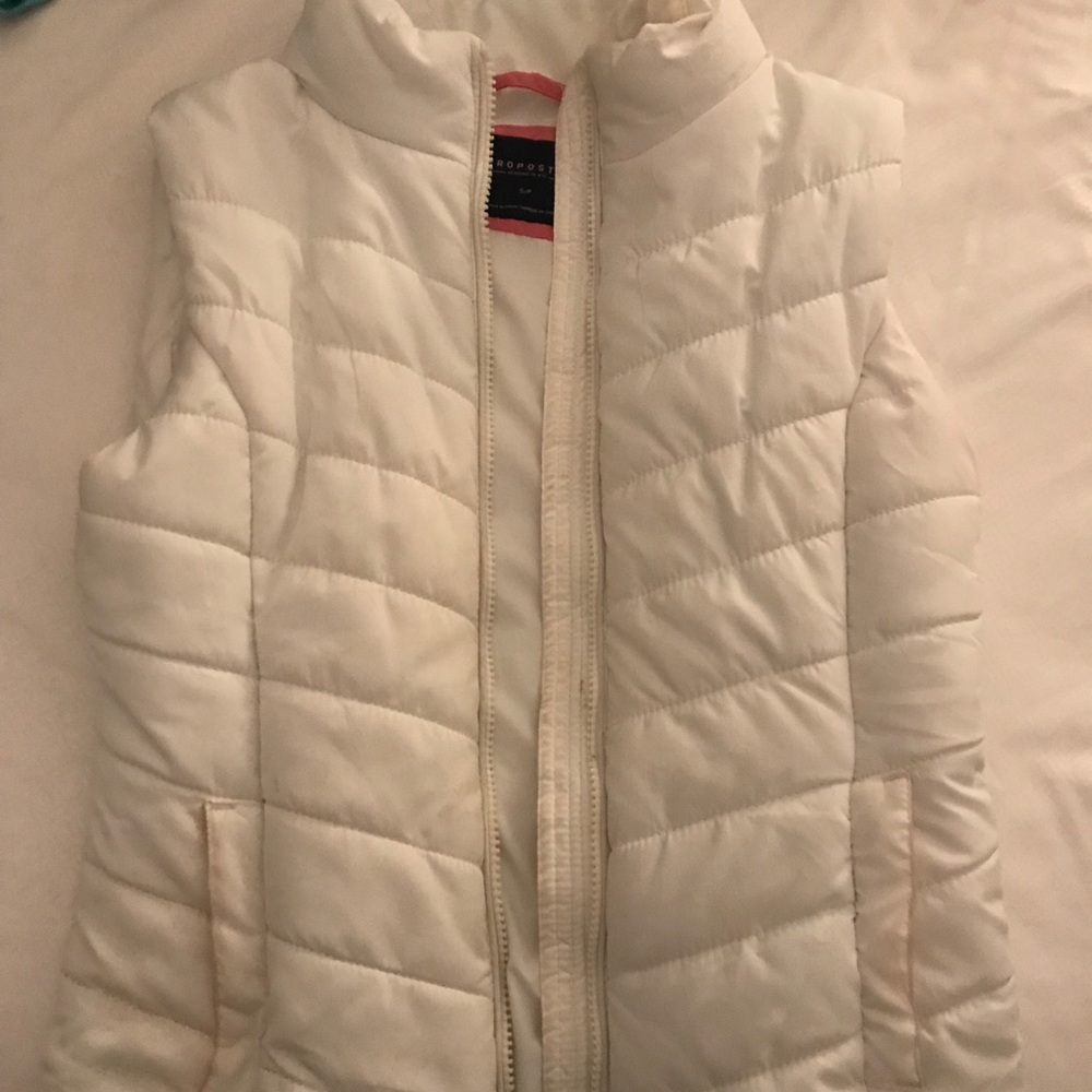 White vest